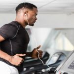 THE BEST WORKOUT MIX FOR LONGEVITY INCLUDES CARDIO AND STRENGTH TRAINING